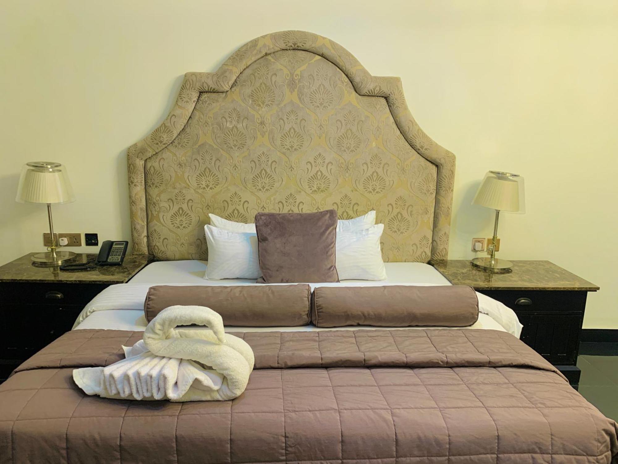 Amor Hotels Abuja Exterior photo