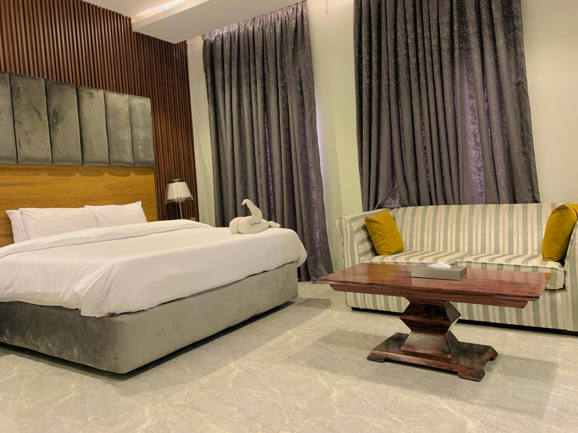 Amor Hotels Abuja Exterior photo