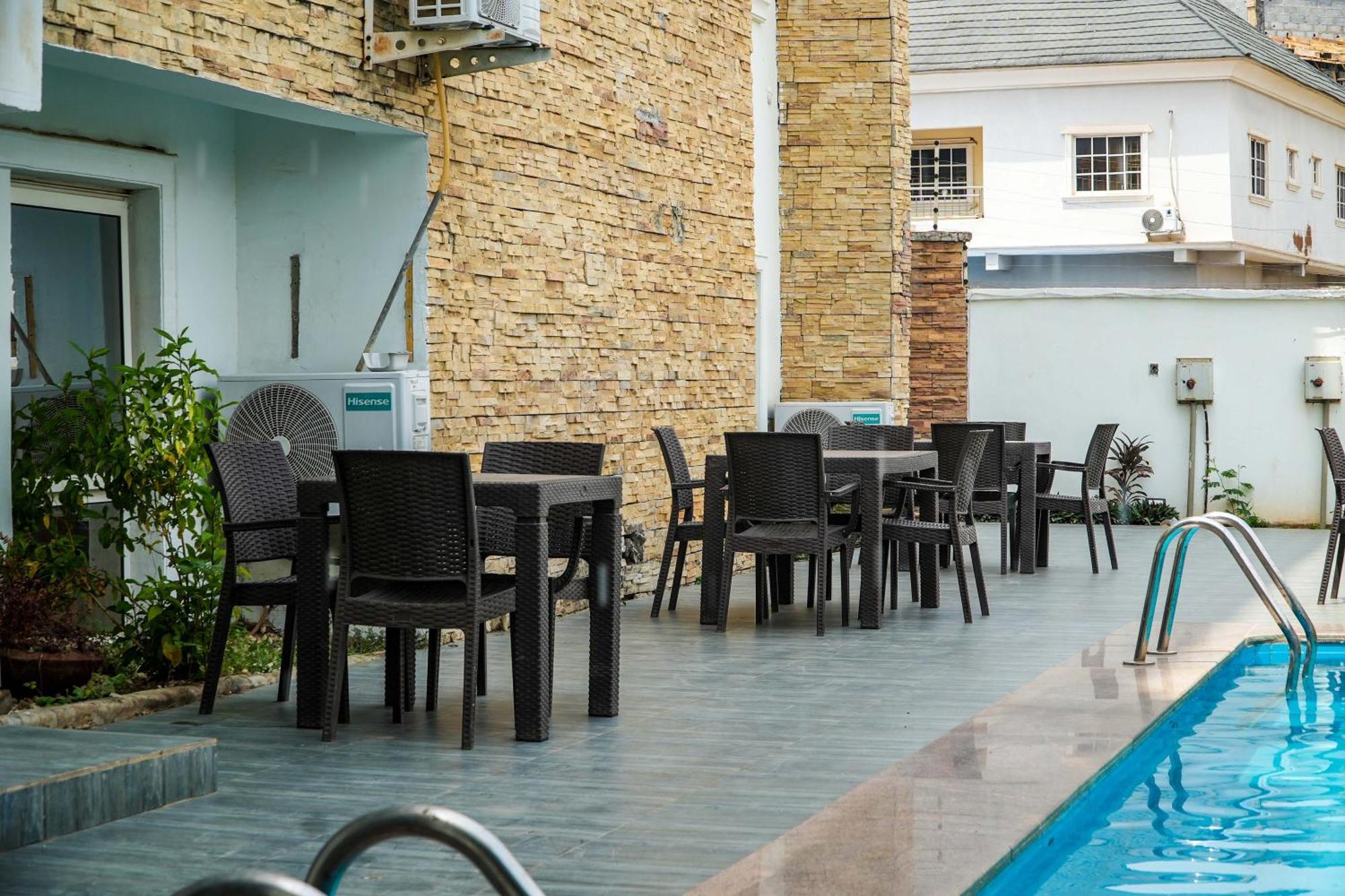 Amor Hotels Abuja Exterior photo
